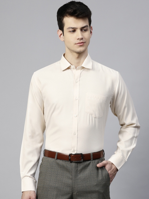 

MANQ Men Cream-Coloured Slim Fit Self Design Formal Shirt