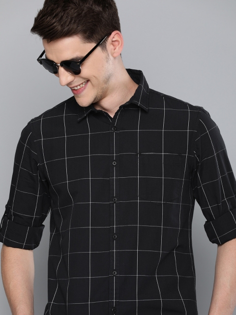 Men Black & White Slim Fit Checked Casual Shirt
