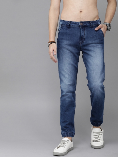 

Roadster Men Blue Regular Fit Mid-Rise Clean Look Jeans