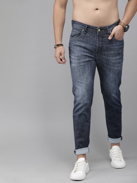 

Roadster Men Blue Carrot Fit Mid-Rise Clean Look Jeans