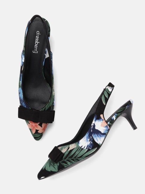 

DressBerry Women Black & Green Printed Pumps