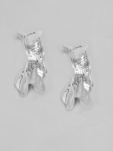 

DressBerry Silver-Toned Crescent Shaped Half Hoop Earrings