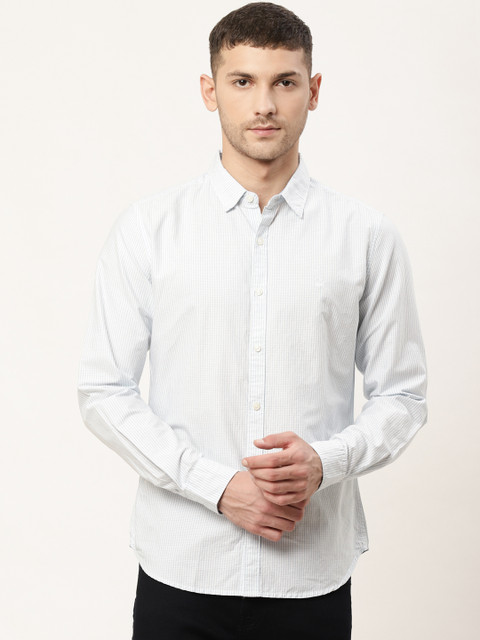 

United Colors of Benetton Men Blue & White Slim Fit Striped Casual Shirt