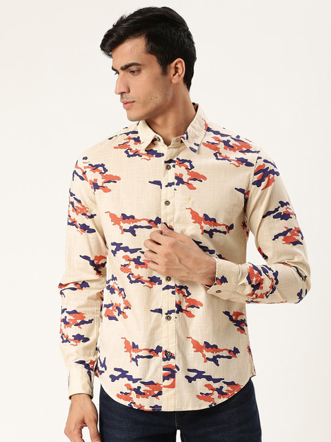 

United Colors of Benetton Men Cream-Coloured & Coral Pink Slim Fit Printed Casual Shirt