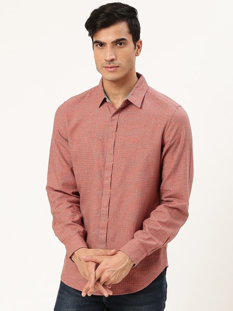 

United Colors of Benetton Men Rust Orange & Black Slim Fit Checked Casual Shirt
