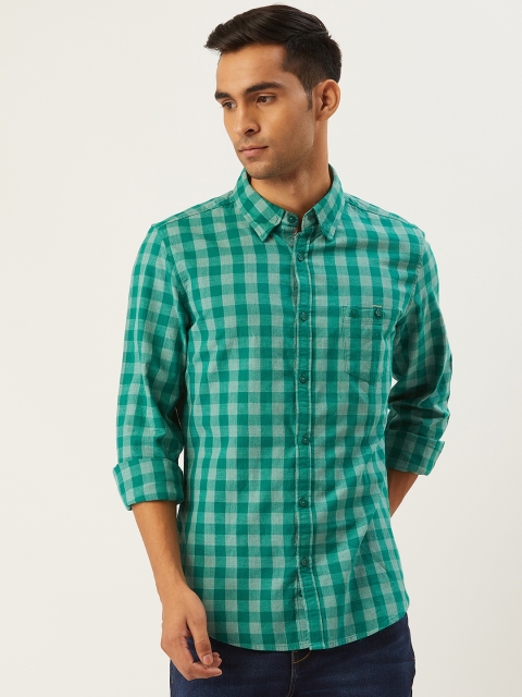 

United Colors of Benetton Men Green Slim Fit Checked Casual Shirt