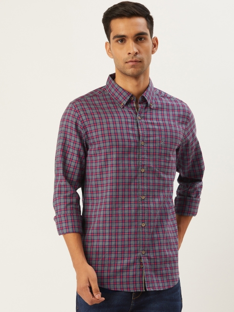 

United Colors of Benetton Men Charcoal Grey & Red Slim Fit Checked Casual Shirt