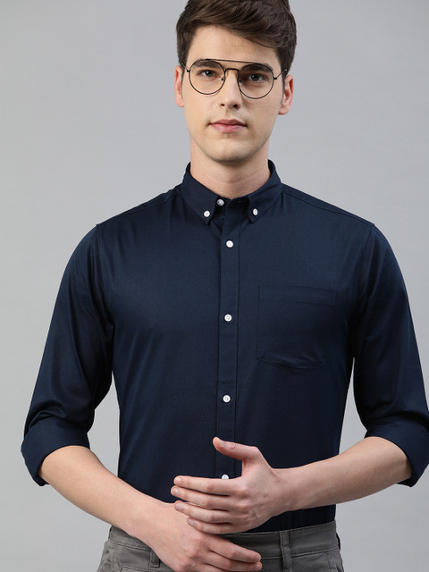 

TrueModa Men Navy Blue Slim Fit Solid Smart Casual Shirt