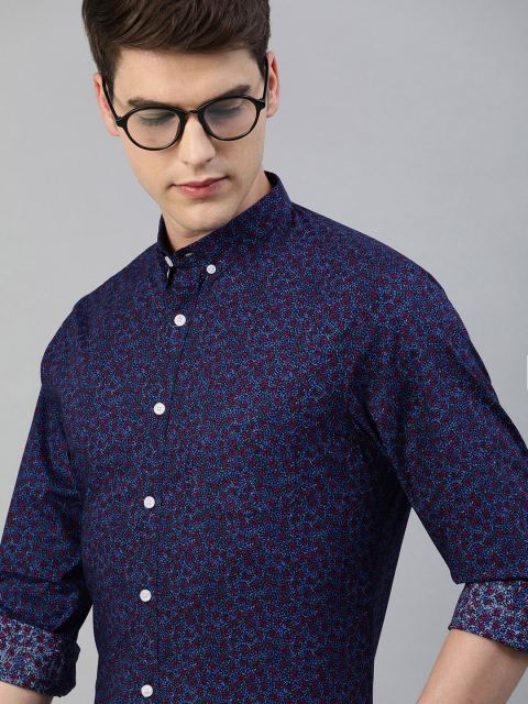 

TrueModa Men Navy Blue & Pink Slim Fit Printed Smart Casual Shirt