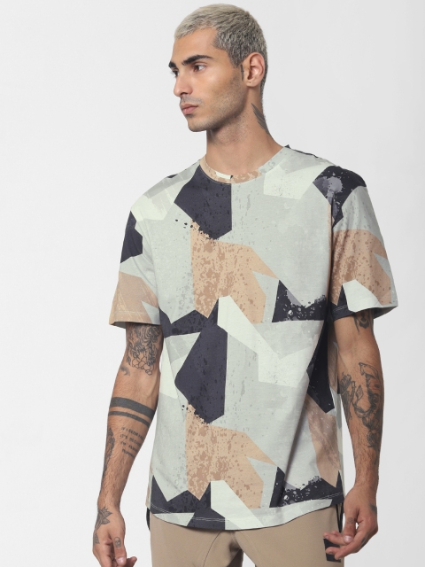 

Jack & Jones Men Off-White Printed Round Neck T-shirt