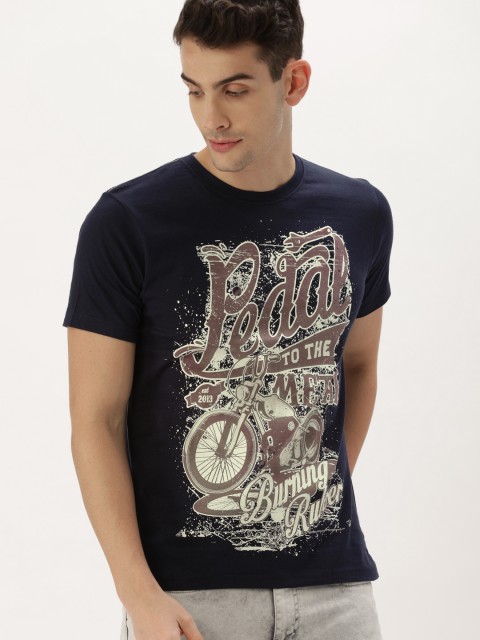 

ARISE Men Navy Blue & Mauve Printed Round Neck T-shirt