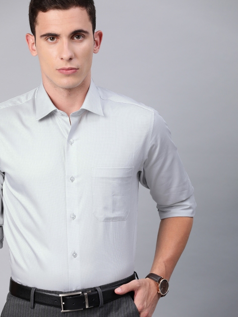 

Louis Philippe Men Grey Slim Fit Checked Formal Shirt