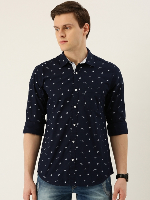 

IVOC Men Navy Blue & White Slim Fit Printed Casual Shirt