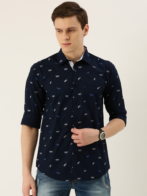 

IVOC Men Navy Blue & White Slim Fit Printed Casual Shirt