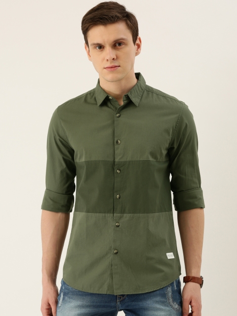 

IVOC Men Olive Green Slim Fit Solid Casual Shirt