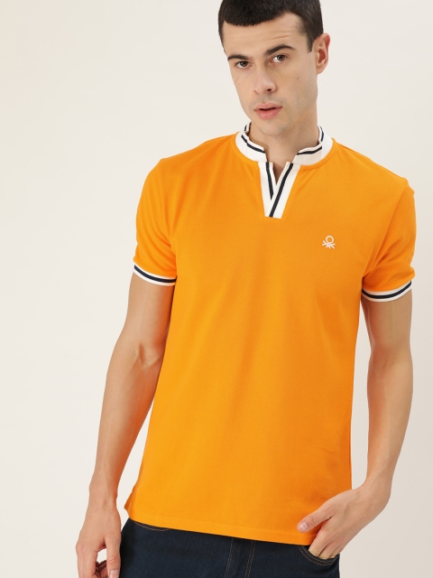 

United Colors of Benetton Men Orange Solid T-shirt