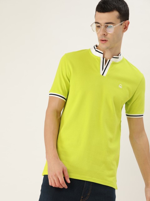 

United Colors of Benetton Men Lime Green Solid T-shirt