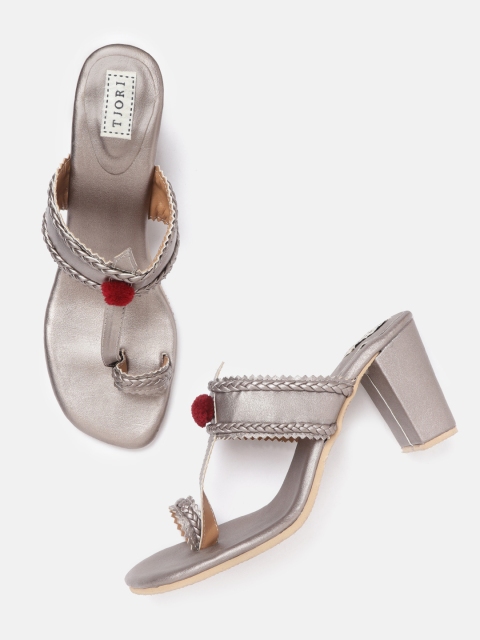 

TJORI Women Taupe Woven Design One Toe Heels