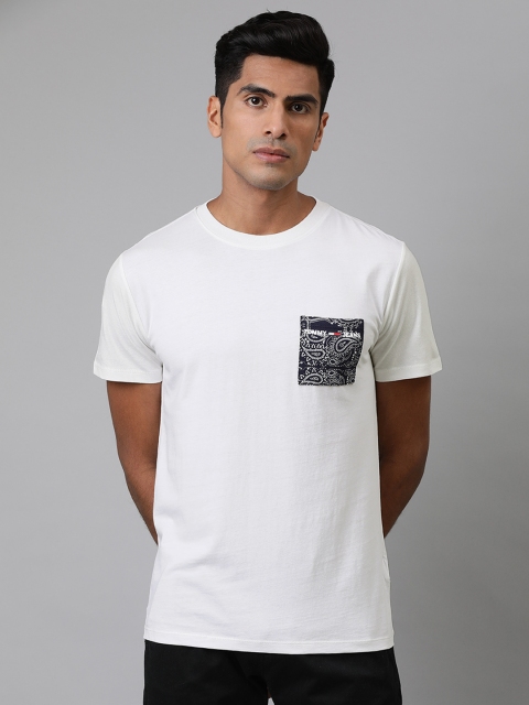 

Tommy Hilfiger Men White Solid Round Neck T-shirt with Contrast Pocket