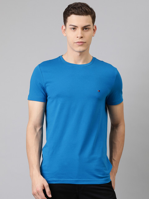 

Tommy Hilfiger Men Blue Solid Round Neck T-shirt