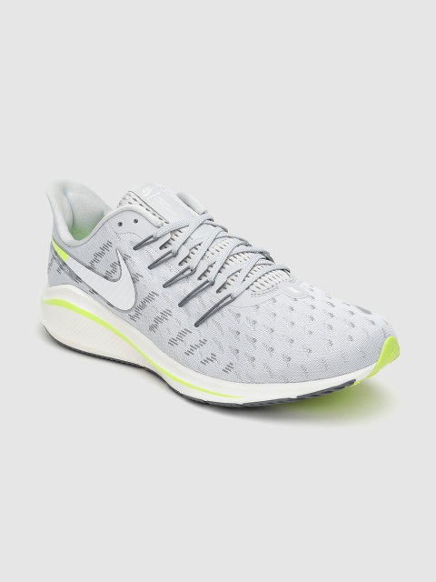 

Nike Men Grey AIR ZOOM VOMERO 14 Running Shoes