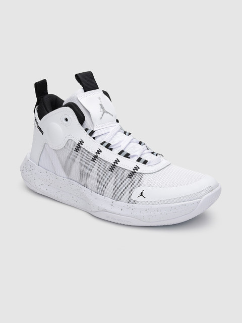 

Nike Men White JORDAN JUMPMAN 2020 PF Leather Mid-Top Basketball Sneakers