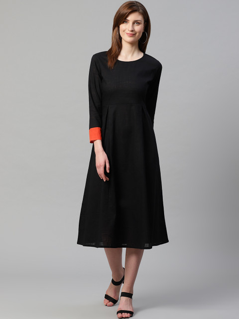 

VARUSHKA Women Black Solid A-Line Dress