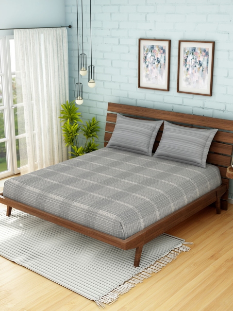 

SPACES Grey Geometric 210 TC Cotton 1 King Bedsheet with 2 Pillow Covers
