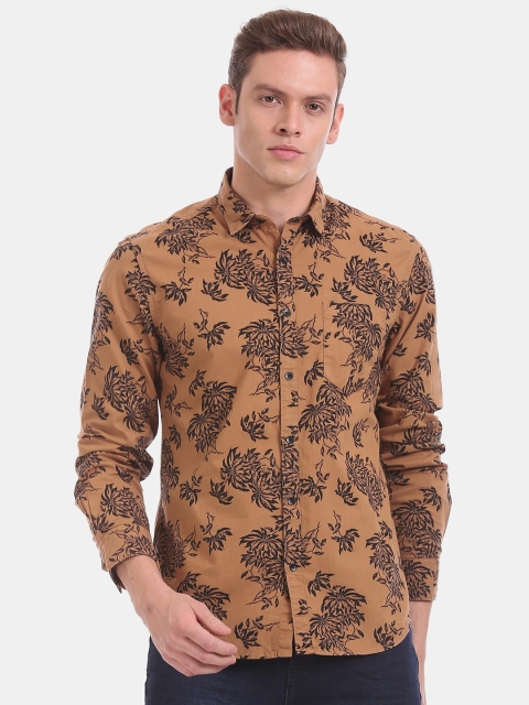 

Ed Hardy Men Camel Brown & Black Regular Fit Printed Casual Shirt