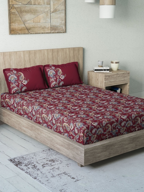 

DDecor Red & Off-White Ethnic Motifs 150 TC Cotton 1 King Bedsheet with 2 Pillow Covers