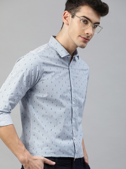 

Mast & Harbour Men Blue & White Regular Fit Printed Smart Casual Shirt