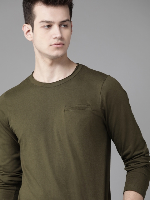 

Roadster Men Olive Green Solid Round Neck T-shirt