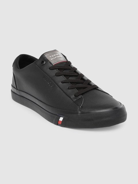 

Tommy Hilfiger Men Black Solid Sneakers