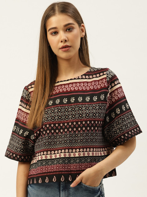 

An Episode Women Black & Maroon Printed Crop Boxy Top