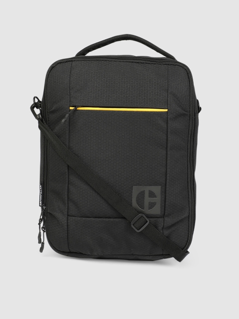 

CAT Unisex Black Solid Hex Go Messenger Bag