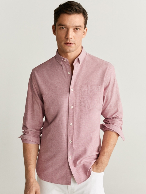 

MANGO MAN Dusty Pink Regular Fit Solid Casual Shirt