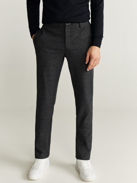 

MANGO MAN Charcoal Grey Slim Fit Self Design Regular Trousers