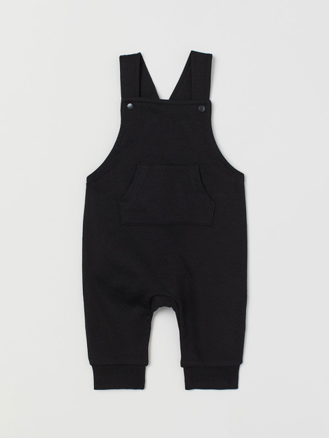 

H&M Boys Black Solid Sustainable Dungarees
