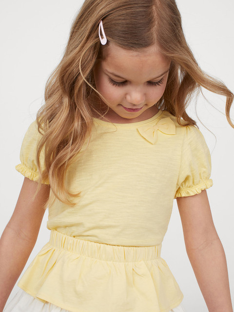 

H&M Girls Yellow Round Neck Puff-Sleeved Top