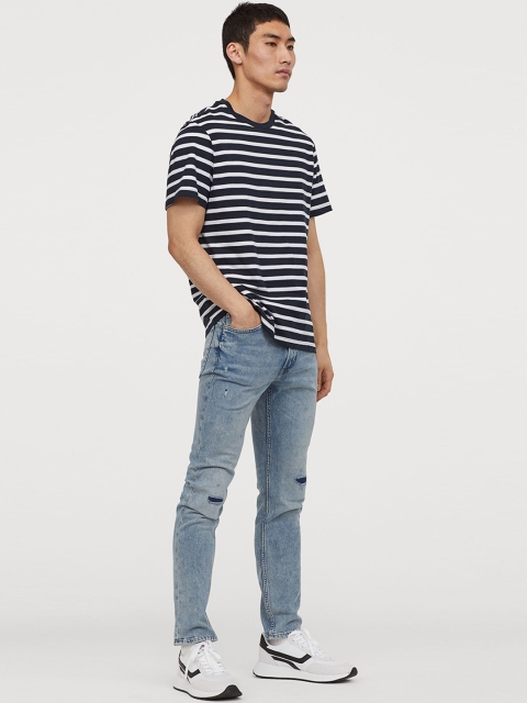 

HM Men Blue White Striped Round-Neck Pure Cotton T-shirt Regular Fit