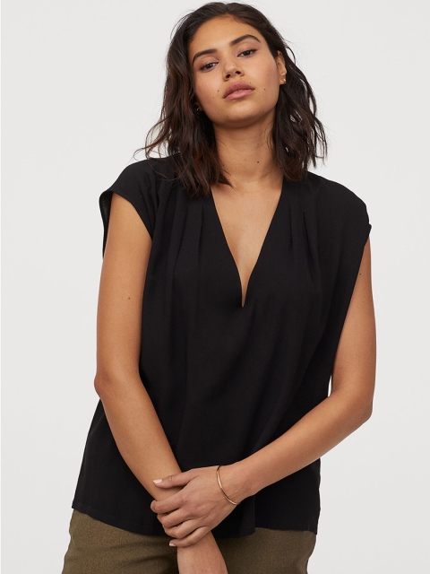 

H&M Black Solid V-Neck Blouse