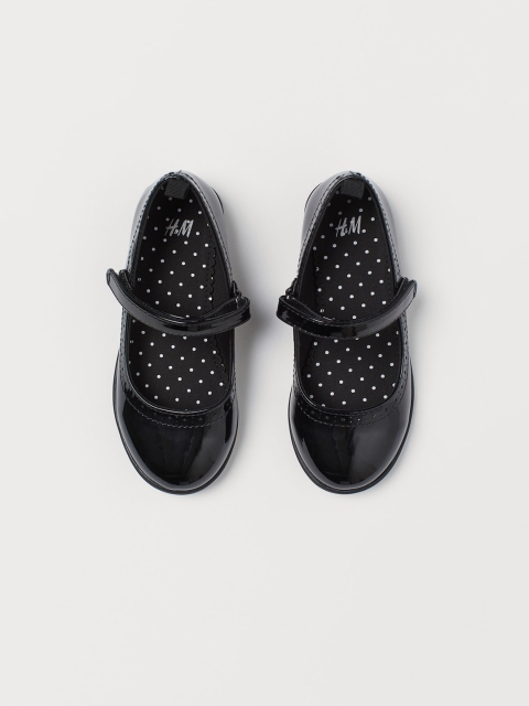 

H&M Girls Black Solid Patent Ballet Pumps