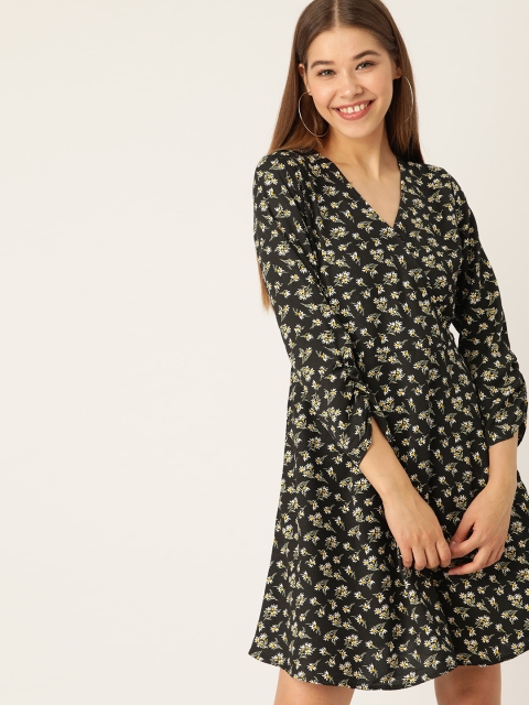 

DressBerry Women Black & Off-White Floral Print Wrap Dress