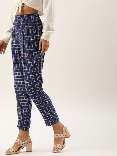 

DressBerry Women Navy Blue & White Regular Fit Checked Sustainable Ecovero Peg Trousers