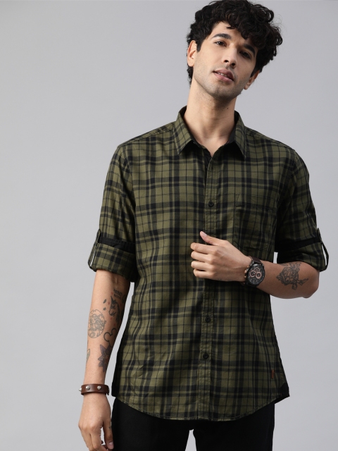 

Roadster Men Olive Green & Black Regular Fit Checked Casual Shirt