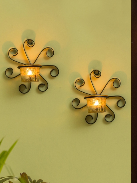 

ExclusiveLane Gold-Toned Glowing Ferns Handcrafted Wall Sconce Tea Light Candle Holder