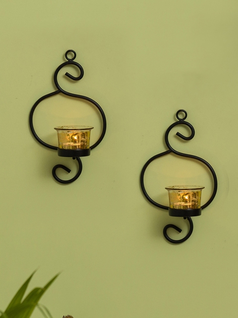 

ExclusiveLane Set of 2 Black Gleaming Curved Handcrafted Wall Sconce Tea-Light Holders