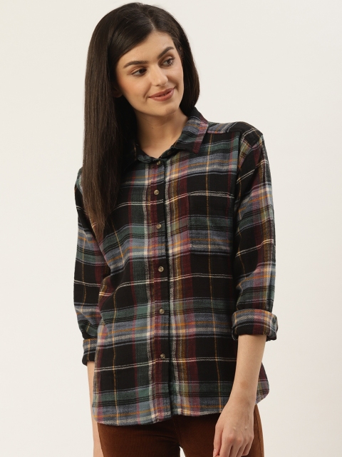

AMERICAN EAGLE OUTFITTERS Women Black & Maroon Regular Fit Checked Longline Casual Shirt