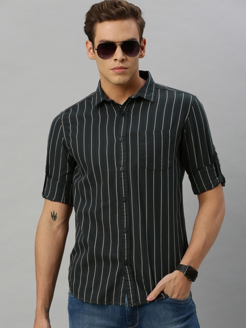 

HERE&NOW Men Green & White Slim Fit Striped Casual Shirt