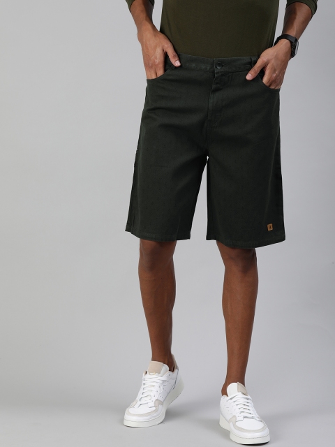 

Zalza Men Charcoal Grey & Black Printed Regular Fit Chino Shorts